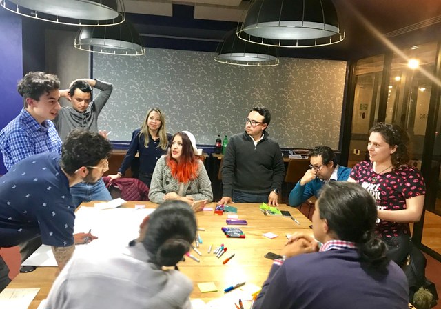 Taller experiencial in-house de Zolem con equipo corporativo